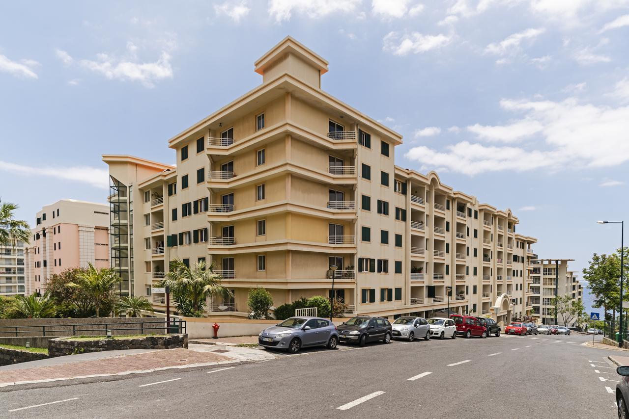 Piornais I By An Island Apart Apartment Funchal  Exterior photo